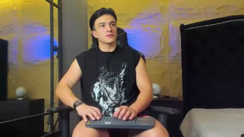 Aslan  online show from 01/18/26, 03:32
