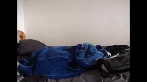 Snapshot of aslanne chatting on 12/20/25, 10:44 aslanne online show from 12/20/25, 10:44