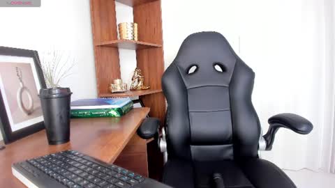 Asli online show from 07/17/26, 08:46