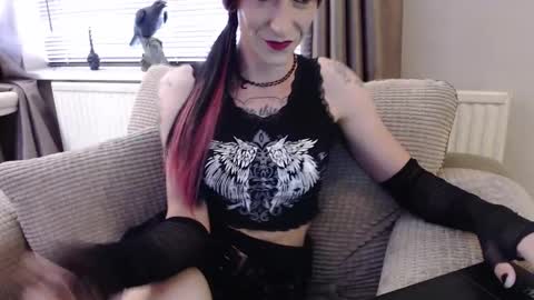 Snapshot of asluttyrose chatting on 10/04/25, 01:20 asluttyrose online show from 10/04/25, 01:20