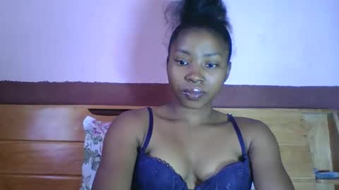 asmiraa online show from 02/20/26, 07:32