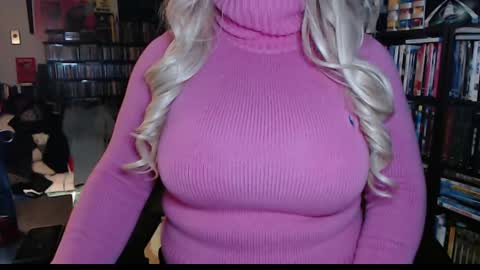 Snapshot of aspen_vale chatting on 01/28/25, 11:50 Aspen Vale online show from 01/28/25, 11:50