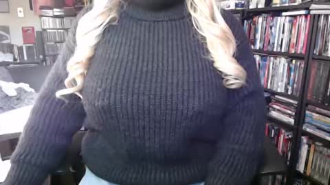 Aspen Vale online show from 10/09/25, 08:29