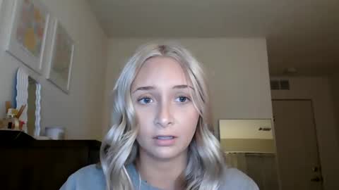 Aspen Aries online show from 12/04/24, 01:14