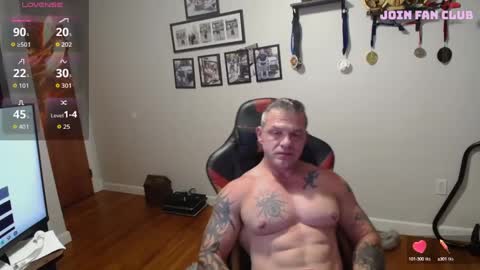 Snapshot of ass_chaser_1 chatting on 09/13/25, 01:27 Ass Chaser online show from 09/13/25, 01:27