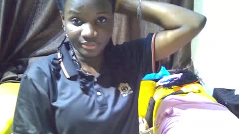 assplaybuttom online show from 11/08/25, 12:16