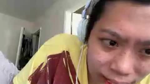 Snapshot of assert32 chatting on 10/22/25, 07:57 Patty online show from 10/22/25, 07:57