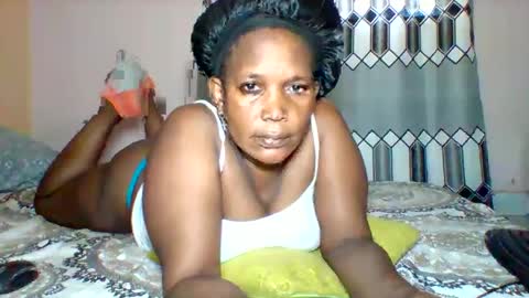 FLORAH DANIEL online show from 03/29/26, 10:04