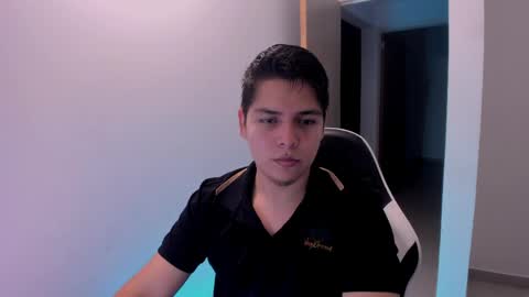 Asta Kuno online show from 06/05/26, 01:12