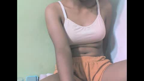 Snapshot of asterina01 chatting on 11/14/25, 08:24 asterina01 online show from 11/14/25, 08:24