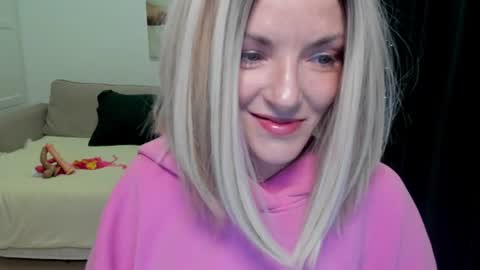 Asteris online show from 06/17/26, 07:04