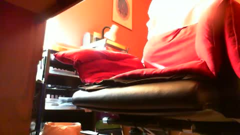 astiff1foru online show from 12/10/24, 02:17