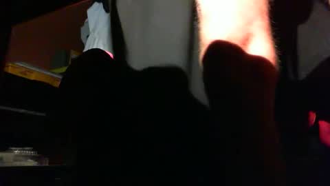 Snapshot of astiff1foru chatting on 12/14/25, 11:04 astiff1foru online show from 12/14/25, 11:04