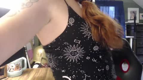 AstraeaSiren online show from 09/22/25, 05:59