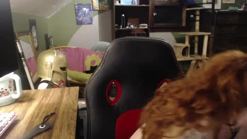 AstraeaSiren online show from 09/25/25, 04:49