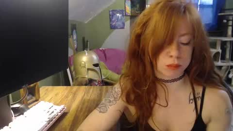 AstraeaSiren online show from 01/16/26, 07:29