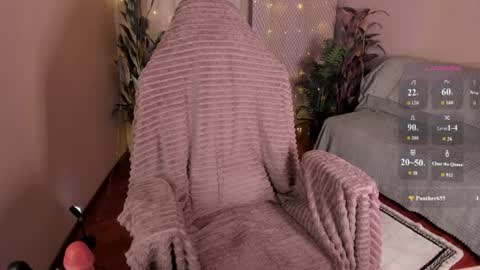Snapshot of astralil_original chatting on 06/11/26, 02:11 Astra online show from 06/11/26, 02:11