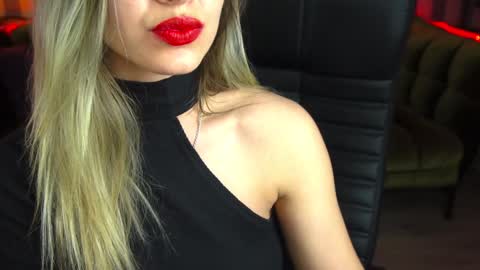 Asta online show from 02/08/25, 03:30