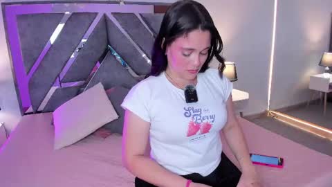 Astrid  online show from 07/26/26, 07:32