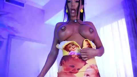 astridvexxx online show from 07/10/26, 04:06