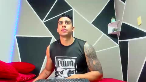 Astrom model independent online show from 03/07/25, 08:44