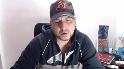 Snapshot of astton_nick chatting on 12/17/24, 07:07 Nick Astton online show from 12/17/24, 07:07
