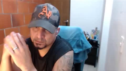 Snapshot of astton_nick chatting on 01/08/25, 05:05 Nick Astton online show from 01/08/25, 05:05
