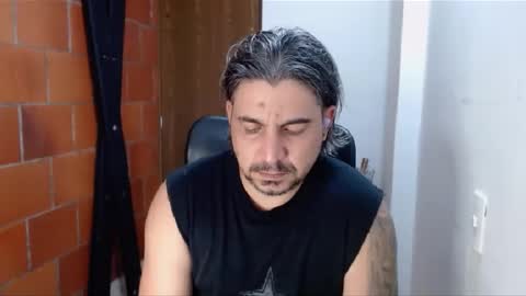 Snapshot of astton_nick chatting on 02/05/25, 03:23 Nick Astton online show from 02/05/25, 03:23