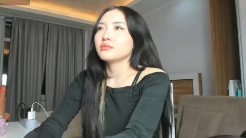 asuna_kirigaya online show from 12/28/24, 01:08