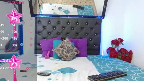 mariia  online show from 09/11/25, 07:47