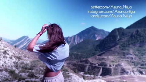 Snapshot of asuna_niiya chatting on 10/02/25, 03:24 Asuna Niiya - online show from 10/02/25, 03:24