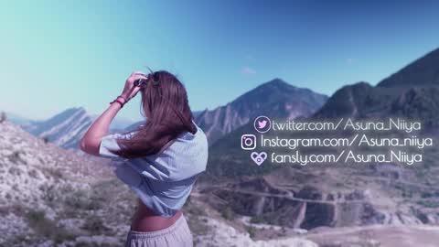 Snapshot of asuna_niiya chatting on 10/29/25, 03:03 Asuna Niiya - online show from 10/29/25, 03:03