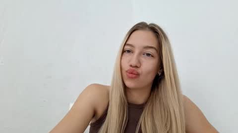 Diana online show from 10/25/25, 08:22