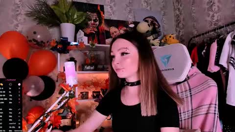 Snapshot of asya_sweet_ chatting on 11/18/25, 06:12 Anastasia online show from 11/18/25, 06:12