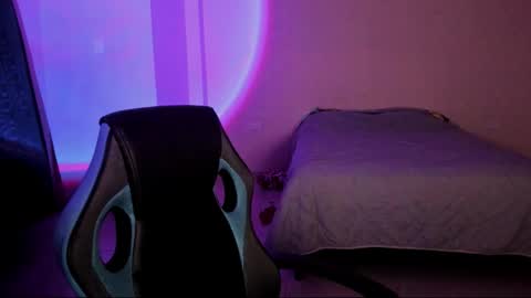 Snapshot of atenas__05 chatting on 12/02/25, 09:25 atenas online show from 12/02/25, 09:25