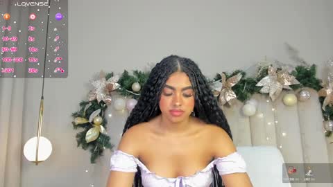 ATENEA ROBERTS Sofia online show from 12/28/24, 07:55