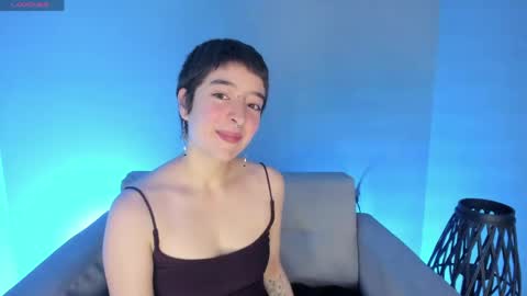 Snapshot of atheena__ chatting on 06/04/26, 12:33 Athenea online show from 06/04/26, 12:33