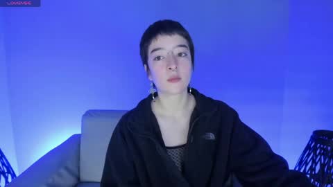 Snapshot of atheena__ chatting on 06/05/26, 12:11 Athenea online show from 06/05/26, 12:11