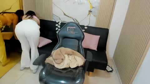 Snapshot of athenaa_tay chatting on 05/31/26, 03:26 Atenea online show from 05/31/26, 03:26