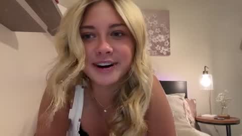 Snapshot of athenaaa8 chatting on 07/24/26, 10:30 Athena online show from 07/24/26, 10:30
