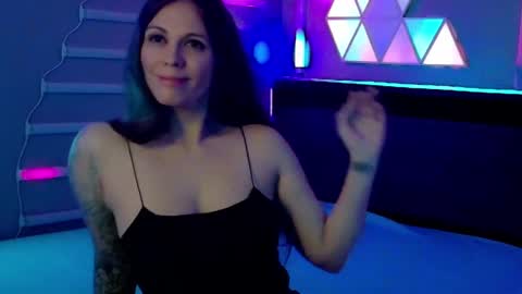 Athena Autumn online show from 12/04/24, 10:24