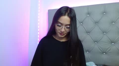 Athenea online show from 10/17/25, 10:45