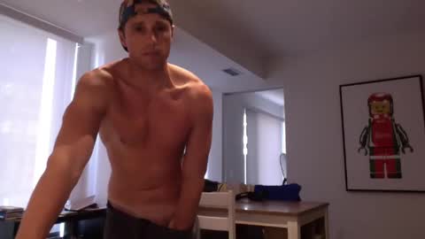 Snapshot of athleteguy55555 chatting on 01/26/25, 04:41 tommycb55555 online show from 01/26/25, 04:41