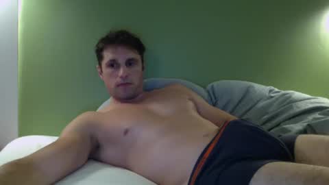 Snapshot of athleteguy55555 chatting on 01/30/25, 10:08 tommycb55555 online show from 01/30/25, 10:08