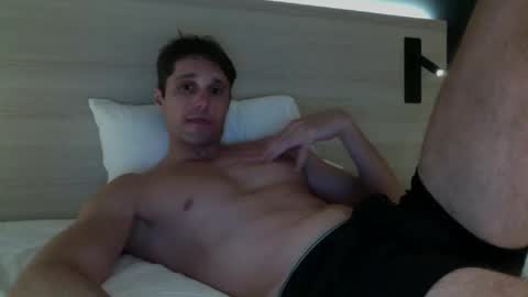 Snapshot of athleteguy55555 chatting on 02/06/25, 09:28 tommycb55555 online show from 02/06/25, 09:28