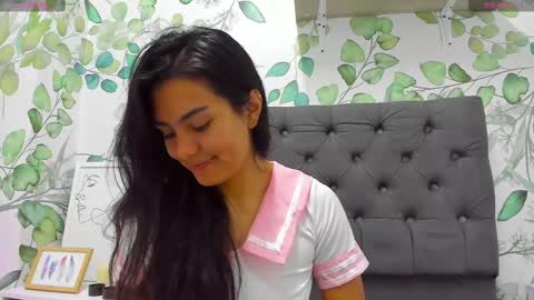 Atilana Diaz online show from 02/10/25, 05:41