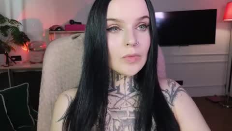 online every day between 10am-23pm online show from 06/22/26, 03:08