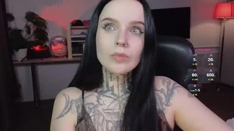 online every day between 10am-23pm online show from 07/04/26, 07:09