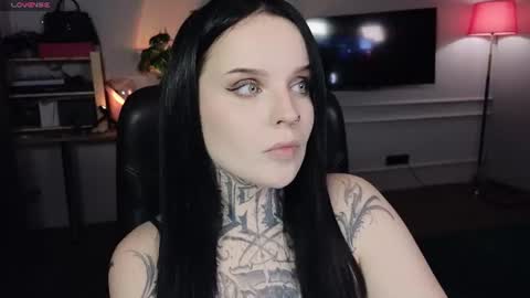 online every day between 10am-23pm online show from 07/19/26, 10:02