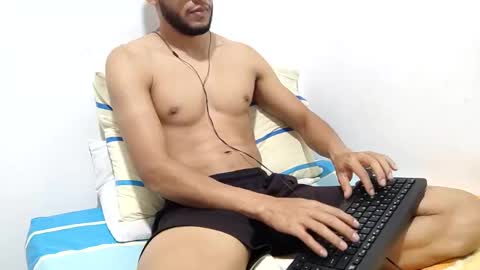 Torres online show from 02/05/25, 03:45